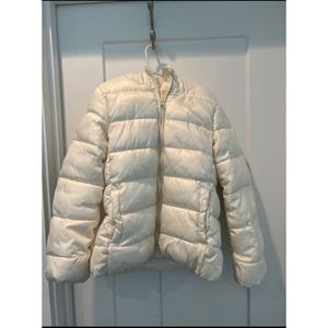 Like new - girls ivory puffer coat Gap size M -$98 retail